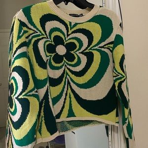 CHLOE FRATER X I SAW IT FIRST SWEATSHIRT